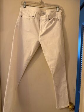Banana Republic White Skinny Jeans - Clean Five-Pocket Style